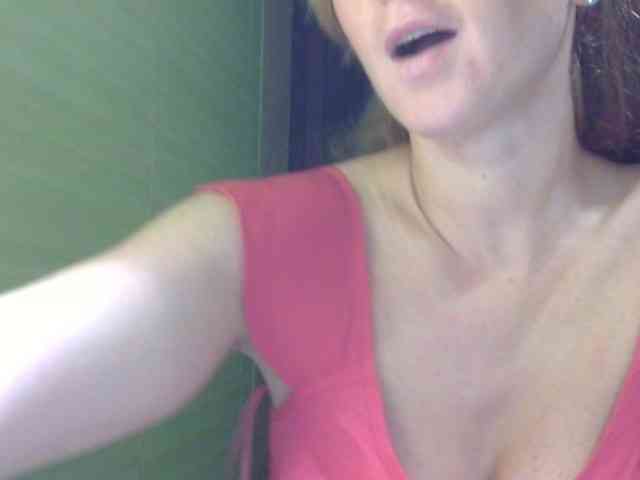 ErnaBernice webcam