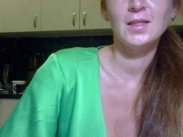 ErnaBernice webcam