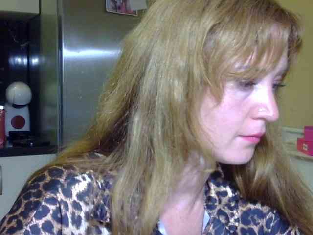 ErnaBernice webcam
