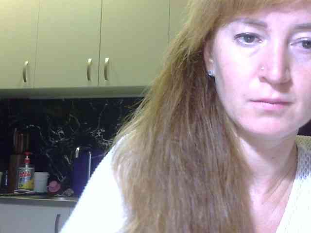 ErnaBernice webcam
