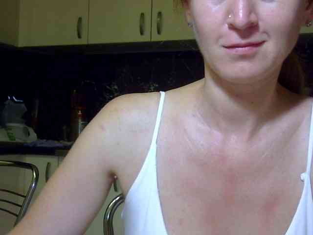 ErnaBernice webcam