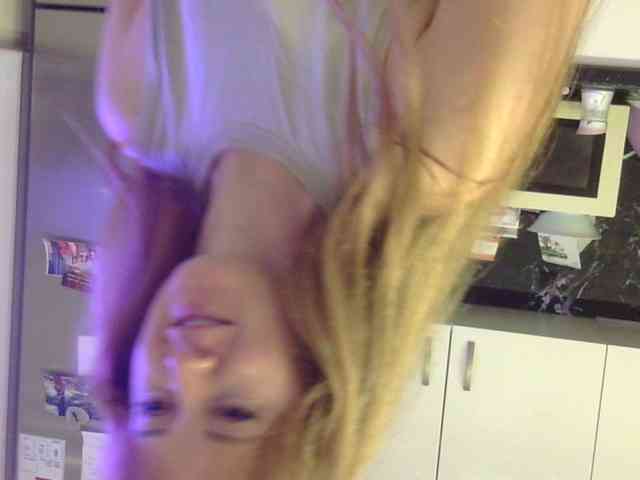 ErnaBernice webcam