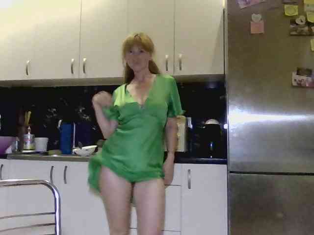 ErnaBernice webcam