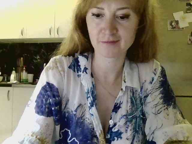 ErnaBernice webcam