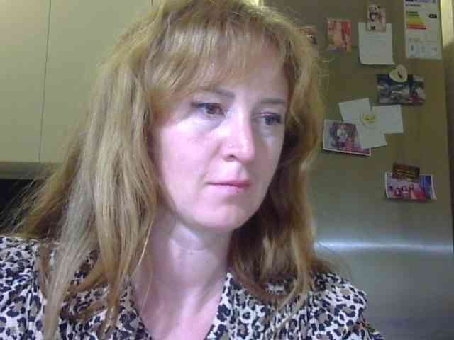 ErnaBernice webcam