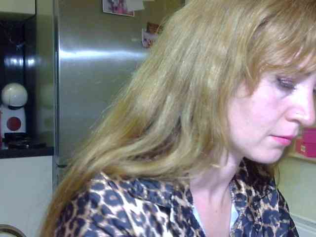 ErnaBernice webcam