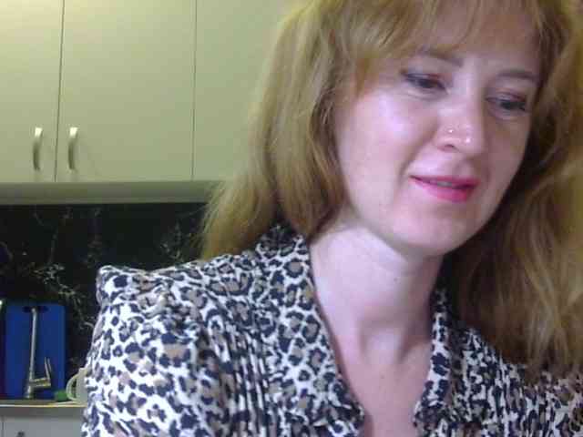 ErnaBernice webcam