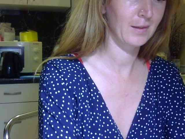 ErnaBernice webcam