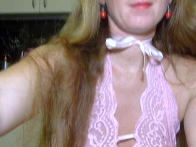 ErnaBernice webcam