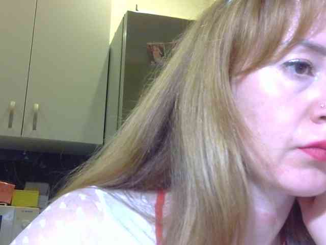 ErnaBernice webcam