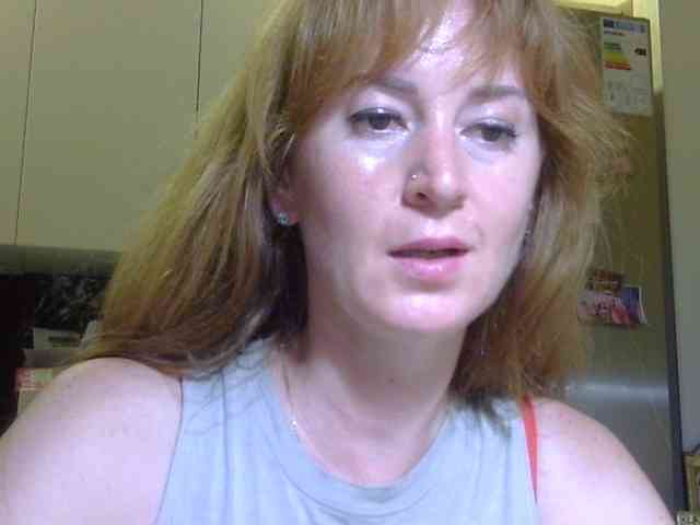 ErnaBernice webcam