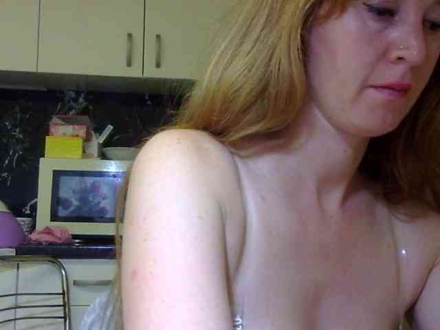 ErnaBernice Live Webcam on BongaCams