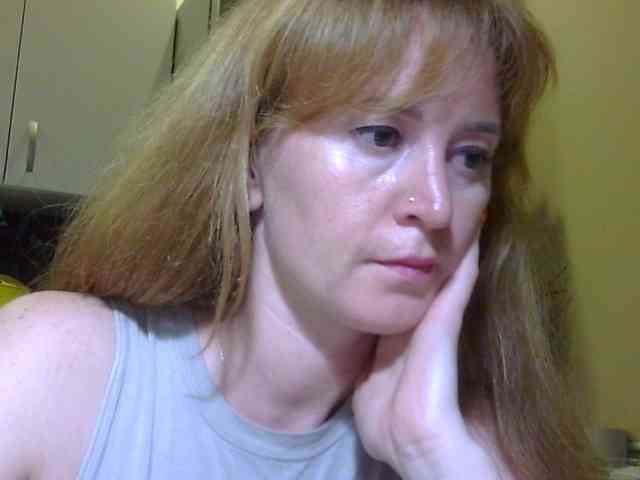 ErnaBernice webcam