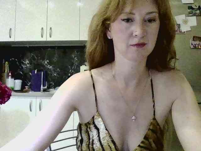 ErnaBernice webcam