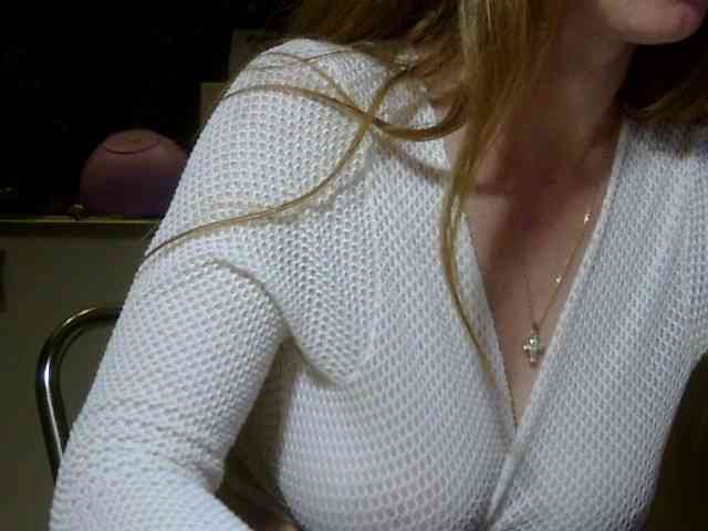 ErnaBernice webcam