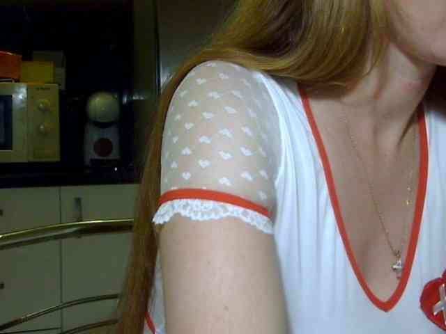 ErnaBernice webcam