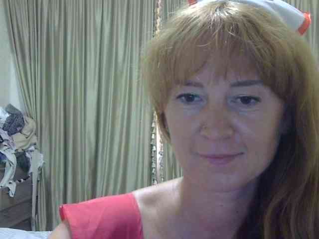 ErnaBernice webcam