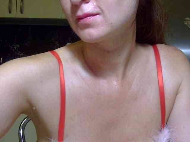 ErnaBernice webcam