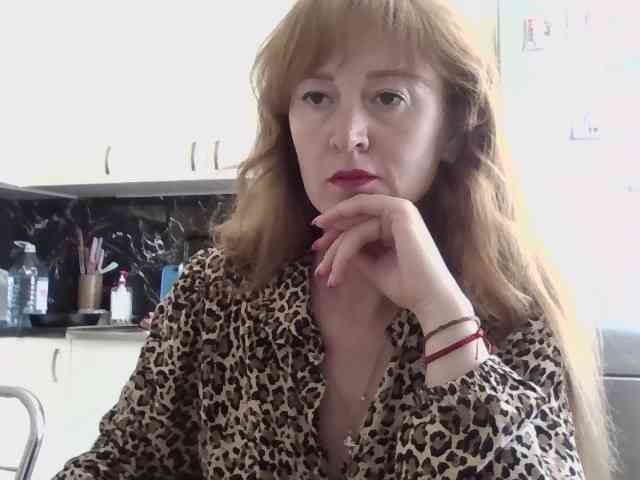 ErnaBernice webcam