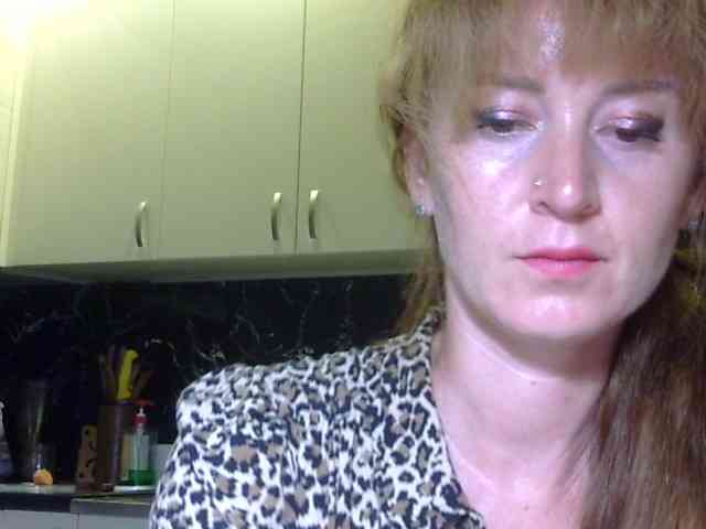 ErnaBernice webcam