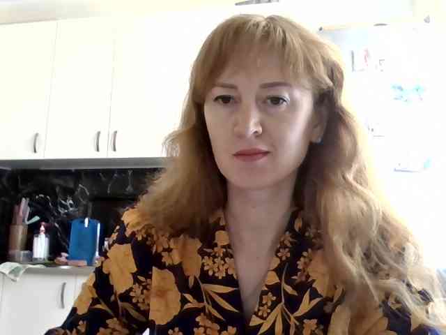 ErnaBernice webcam