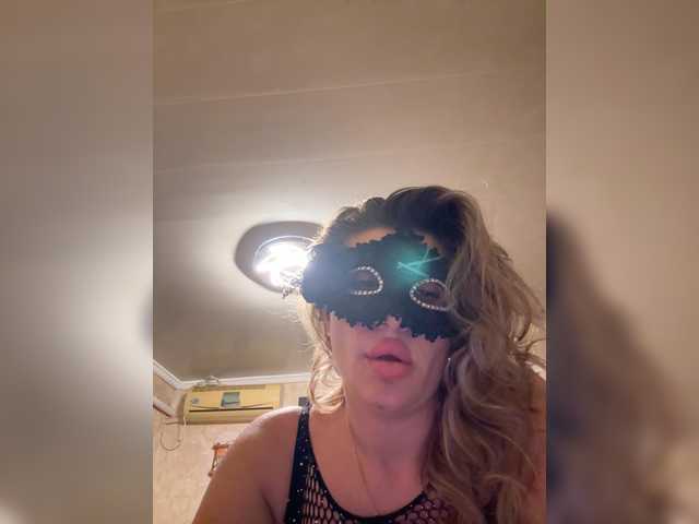 Natka34 live cam on BongaCams