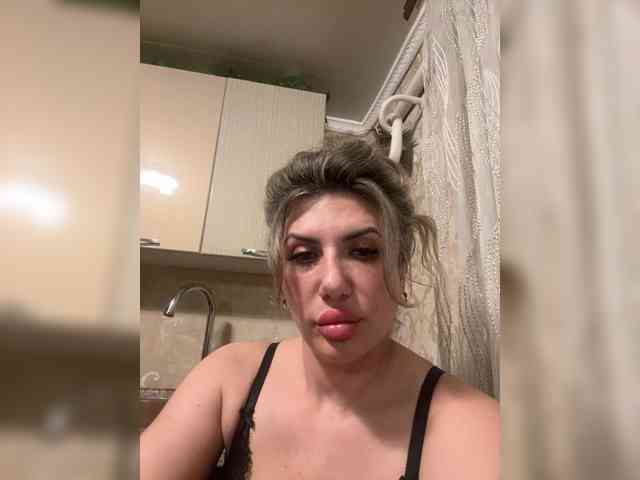 هذا النموذج مباشر الآن. Natka34