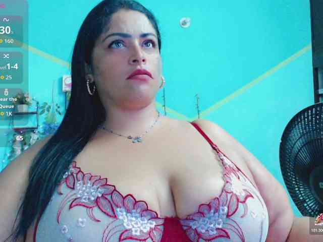 nickyribeiro webcam