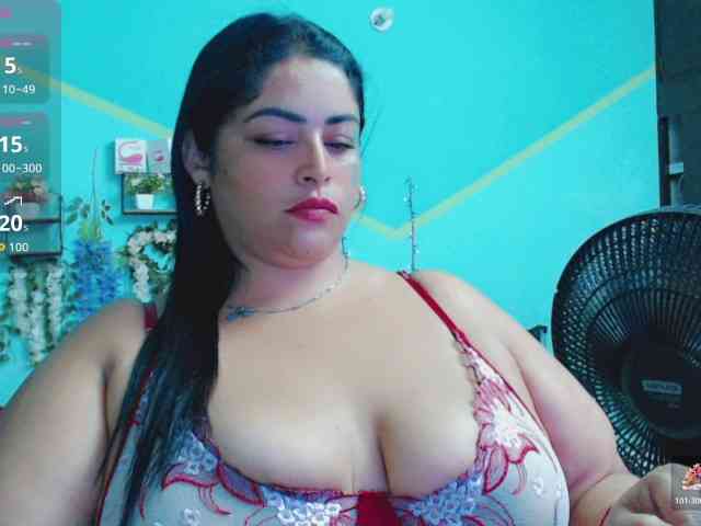nickyribeiro webcam
