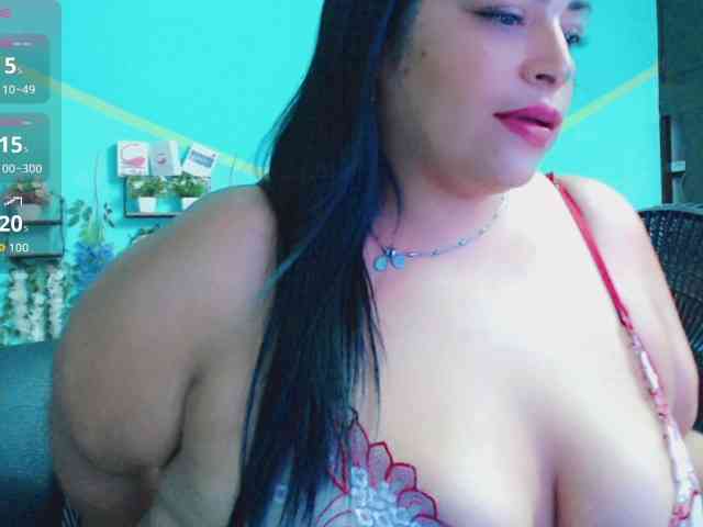nickyribeiro webcam