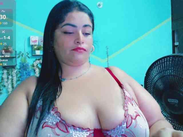 nickyribeiro webcam