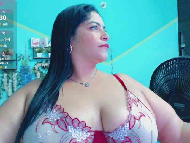 nickyribeiro webcam