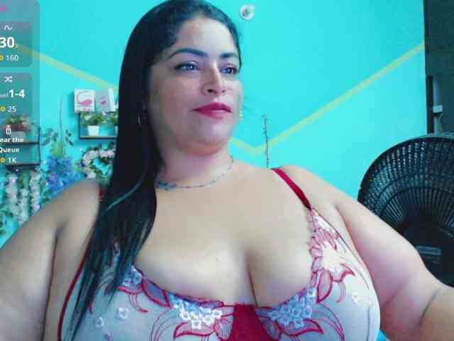 nickyribeiro webcam