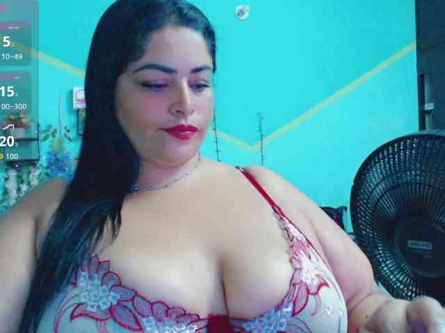 nickyribeiro webcam