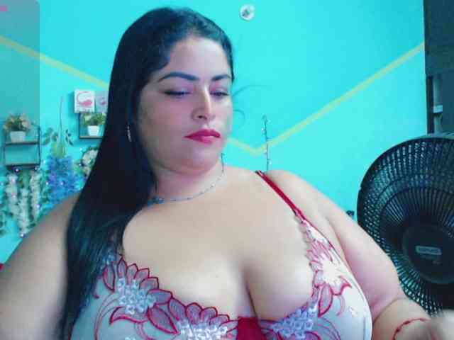 nickyribeiro webcam