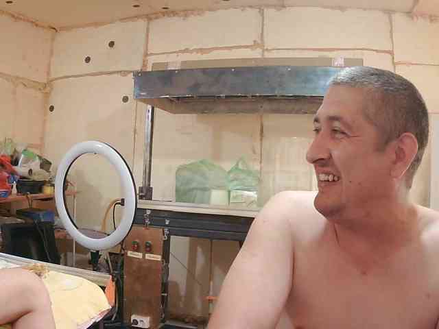 Модель: Paramy