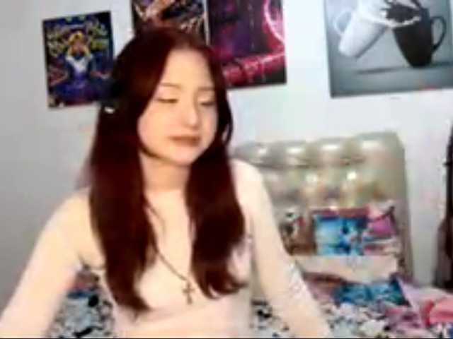 emoemily live webcam show