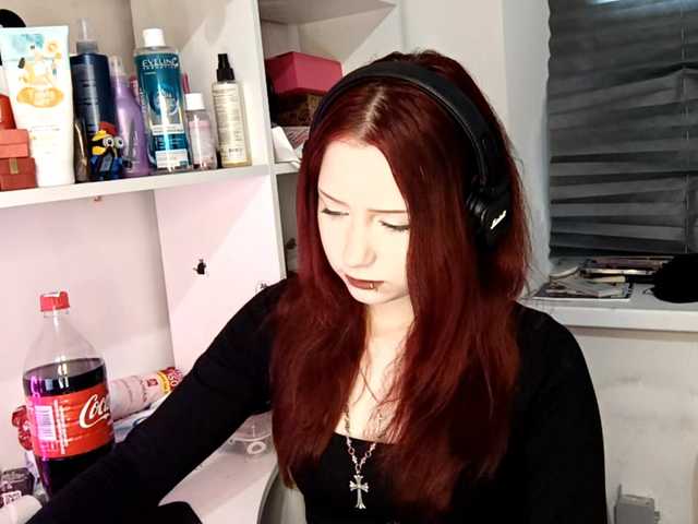 emoemily live cam on BongaCams
