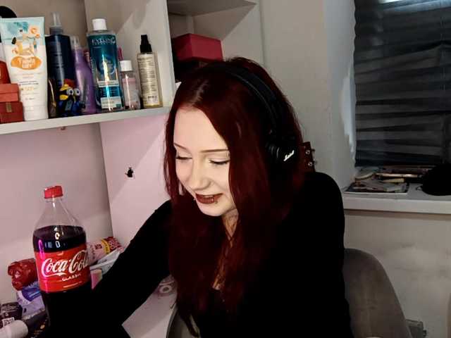 emoemily live cam on BongaCams
