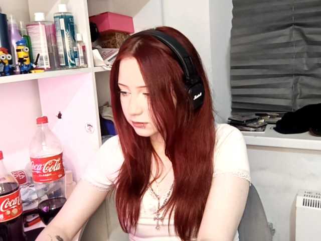 emoemily live cam on BongaCams