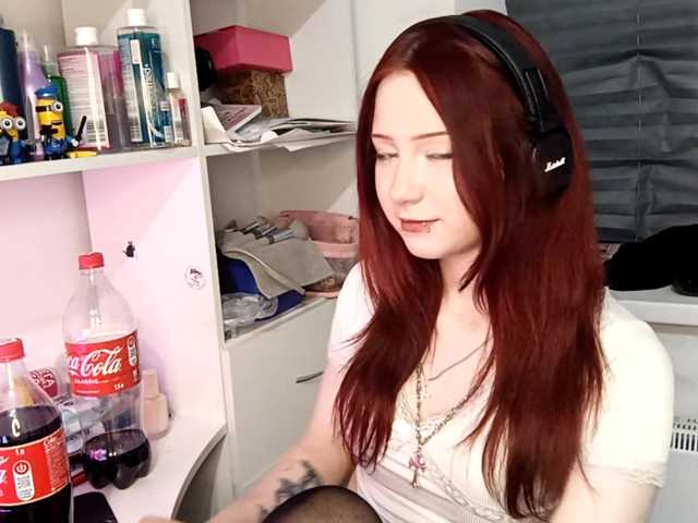 emoemily live cam on BongaCams