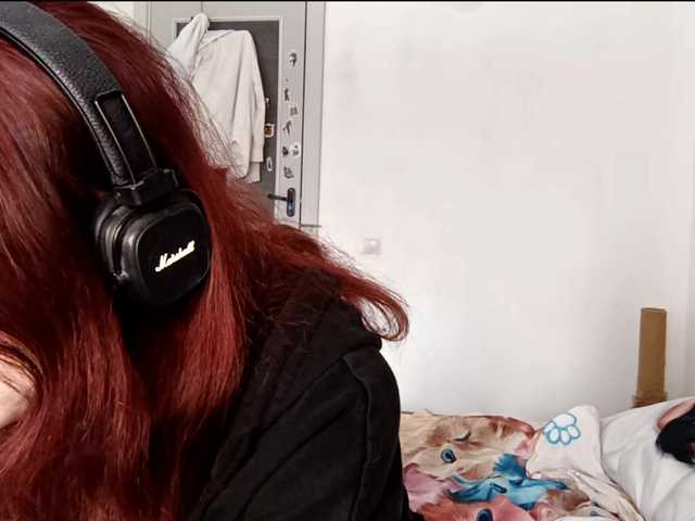 emoemily live cam on BongaCams