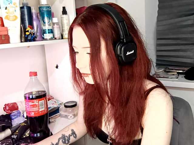 emoemily live cam on BongaCams