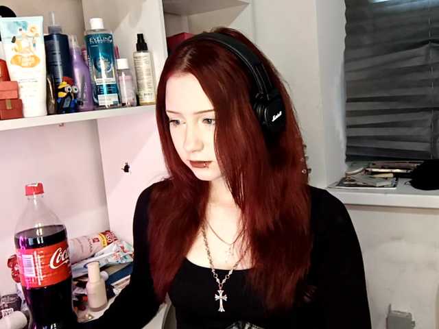 emoemily live cam on BongaCams