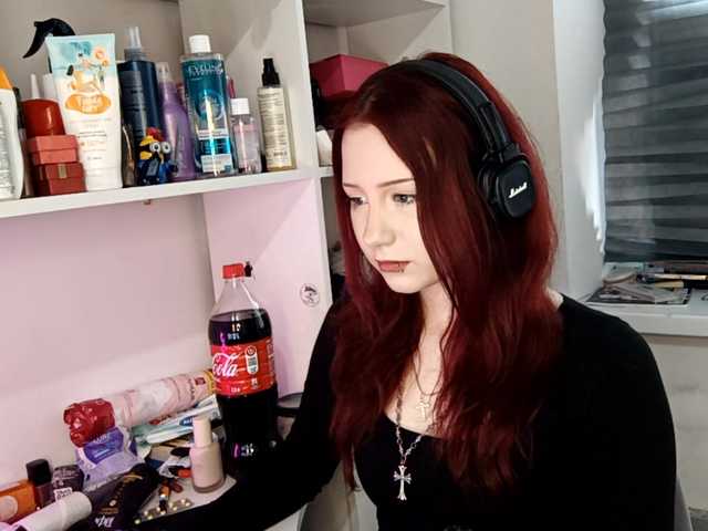 emoemily live cam on BongaCams