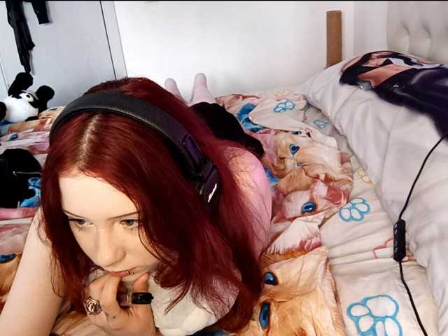 emoemily live sex show