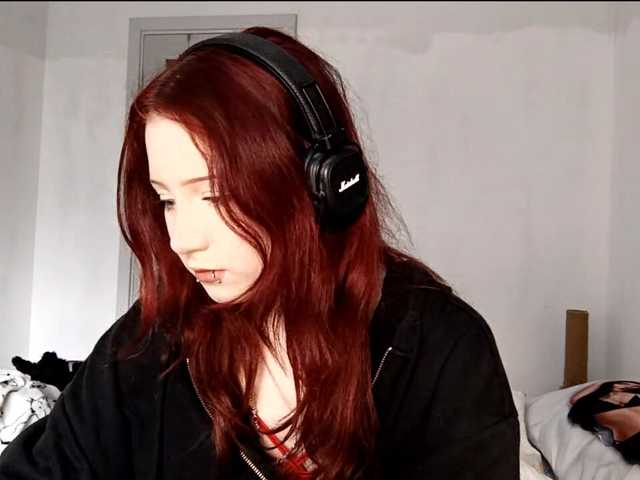 emoemily live cam on BongaCams