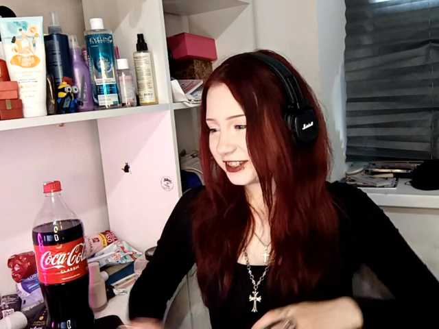 emoemily live cam on BongaCams