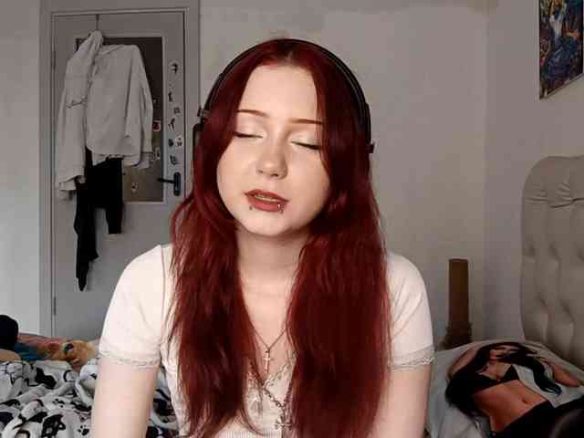 emoemily webcam