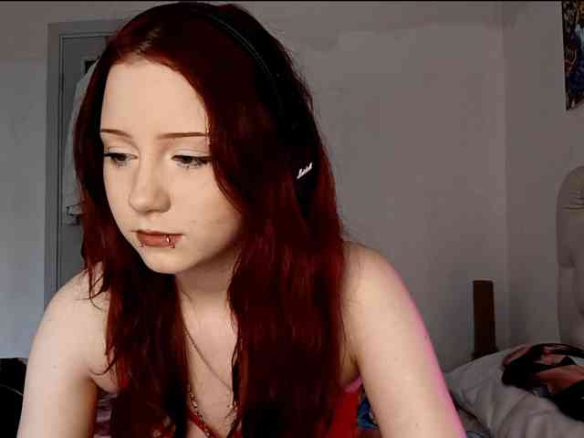 emoemily webcam